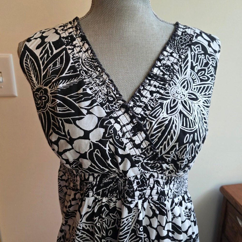 Fashion Bug VTG Y2K Black White Floral Paisley Smocked Empire Ruffle Midi Dress - Picture 2 of 8